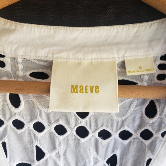 Anthropologie Maeve Geo Eyelet Shirtdress Size Medium - Picture 8 of 11